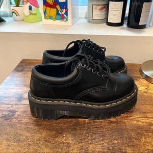 Dr Marten 8053 LEATHER PLATFORM CASUAL SHOES